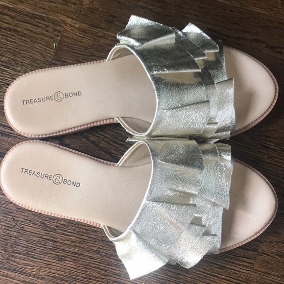 Treasure & Bond metallic gold ruffle slides - Picture 2 of 5